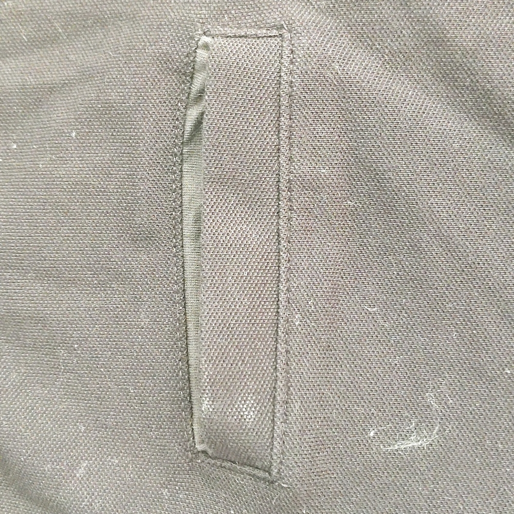 Calvin Klein - Picture 2 of 3